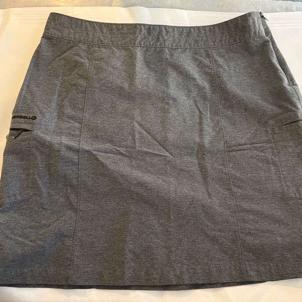 Merrell Charcoal Gray Outdoor Hiking Skirt